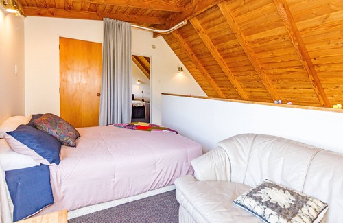 National Park Village House | Mike 'n' Marion's - National Park Holiday Home