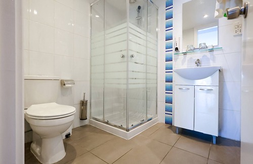 Larnaca City Centre Hotel | Mikes Kanarium Hotel