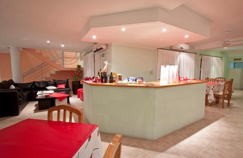 Las Grutas Hotel | MIL ROSAS