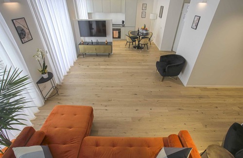 Porta Venezia Apartment | Milan Luxury Suite-hosted by Sweetstay