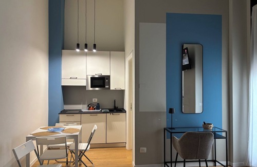 Milan Apartment | Milanese charm between SanSiro and Citylife a streetcar ride from the Duomo
