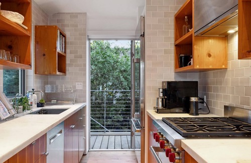 Mill Valley House | Mill Valley Luxe Scandi 2 Bedroom/2 Bath