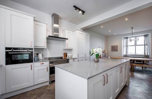 Amlwch House | Millbank Estate: Unique Coastal Retreat