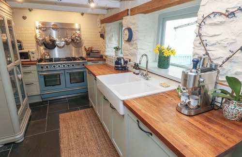 Newport Cottage | MILLFIELD, family friendly, with open fire in Newport, Pembrokeshire