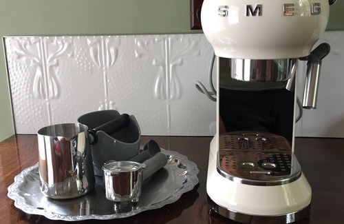 Milton House | Milton - Donovans Cottage, 1870 - dog friendly