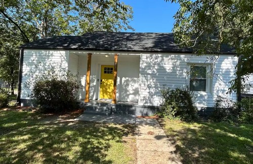 Goldsboro House | Mimosa house