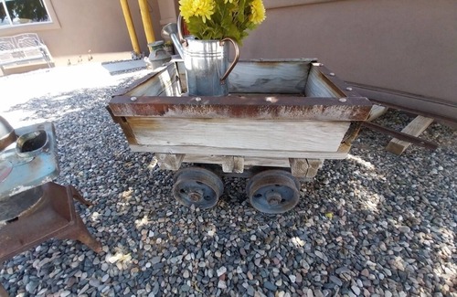 Cottonwood Cabin | Miners Cabin - New Private and Cozy