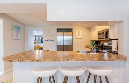 Largo Villa | Mini-Golf 2/1 with Heated pool.