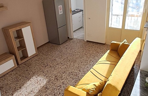 Novara Apartment | Minimal suite - Novarese night