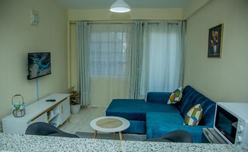 Nanyuki Apartment | Minimalist Escape Executive One Bedroom with Netflix and WIFI