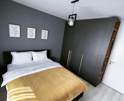 Tractorul Apartment | Minimalist Studio Apartment Brașov