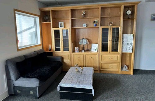 Lac Ste. Anne County House | Miracle comfy and cozy stay