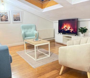 Old Town of Avila Apartment | MIRADOR DEL CIELO "Parking incluido"