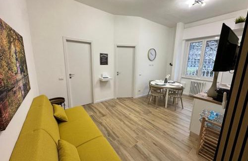 Monza Apartment | Miri Home