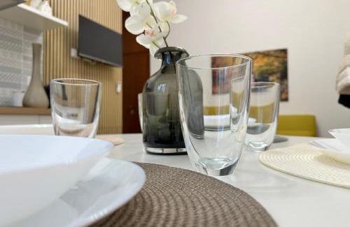 Monza Apartment | Miri Home