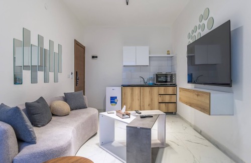 Gemmayzeh Apartment | Mirrorsense/Gemmayze