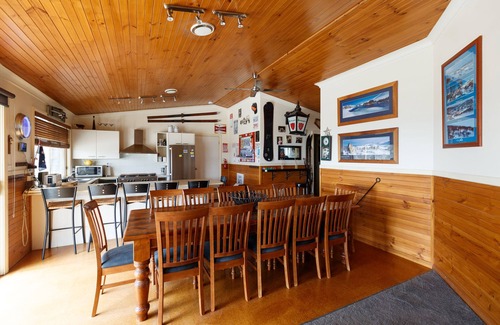 Jindabyne House | Misty Mountain - EV Charging Point from January 2024