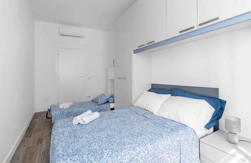 Precotto Apartment | MO237 Loreto- Duomo -Modern Apartment -