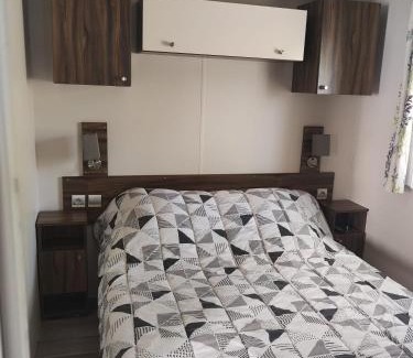 Verneix Other | Mobil-home au calme