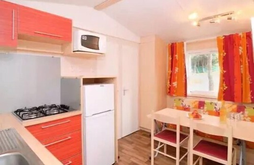 Cadenet House | Mobil-home | Classic XL | 2 Ch. | 4/6 pers. | Raised terrace | A/C