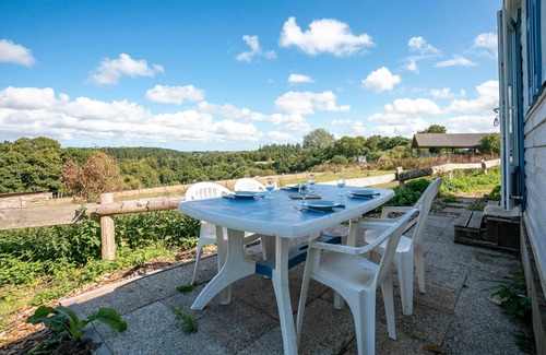 Coatascorn House | Mobile Home 'Entre Terre Et Mer' with Private Terrace and Private Garden