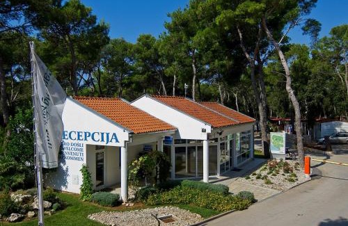 Biograd na Moru Resort | Mobilehome Victoria - Camp Soline