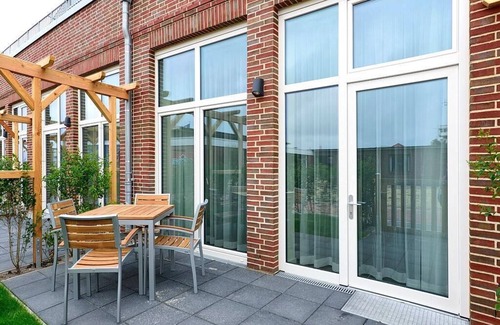 Wangerooge Apartment | Modern, dog-friendly apartment with west-facing terrace - only 20 m to the beach!