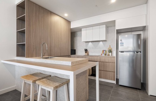North Fremantle Apartment | Modern 1-Bed Apartment with Views in Fremantle
