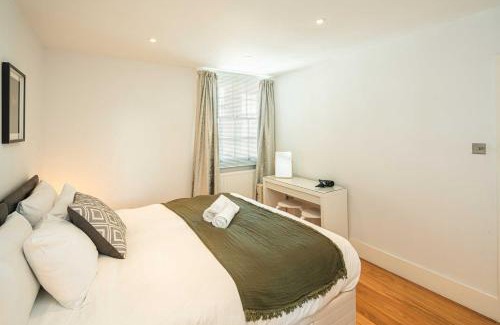 St. Pancras Apartment | Modern 1-Bed Flat in Central Bloomsbury