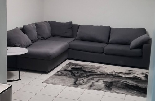 Hamilton Parish Apartment | Modern 1-Bedroom Apartment Spacious & Fully Equipped