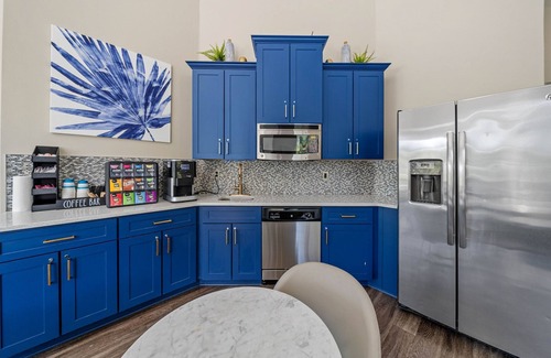 Westchase Apartment | Modern 2-Bed/2-Bath Tampa Apartment: Comfort Meets Convenience for Corporate Travelers