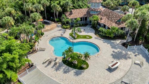 Tampa Apartment | Modern 2br Pool, Hot Tub Pet-friendly #12