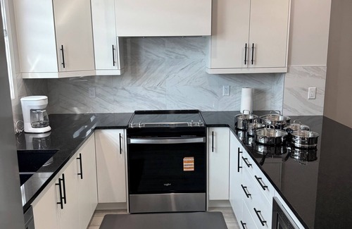 Calgary House | Modern 3-Bedroom Home Near Calgary Airport & Major Amenities