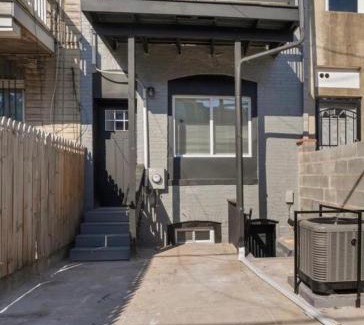 Downtown Baltimore House | Modern 4BR- Near Everything!