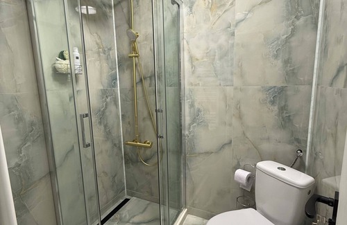 Craiova Apartment | Modern and cozy studio in Craiova, designed for bussines travel or city beak