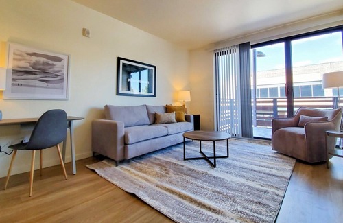 Boulder Apartment | Modern Apartment in Prime Location (ID2997X48)
