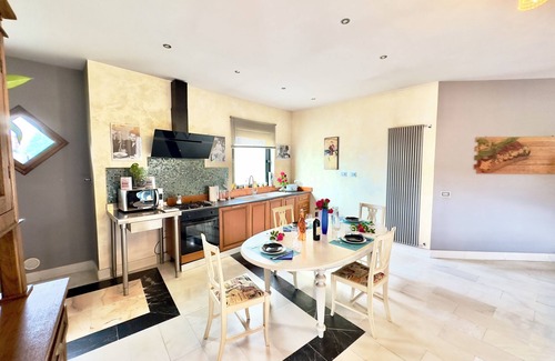 Montevarchi Apartment | Modern apartment near Chianti, Siena and Florence