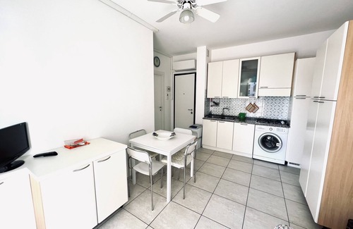Faro Apartment | Modern Apartment Near the Beach in Jesolo, Italy