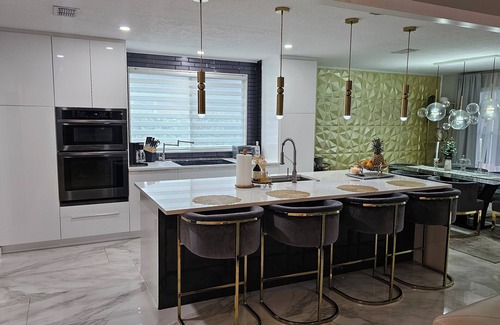 Golden Glades - The Woods House | Modern beautifully designed and decorated house with salt water pool and gazebo