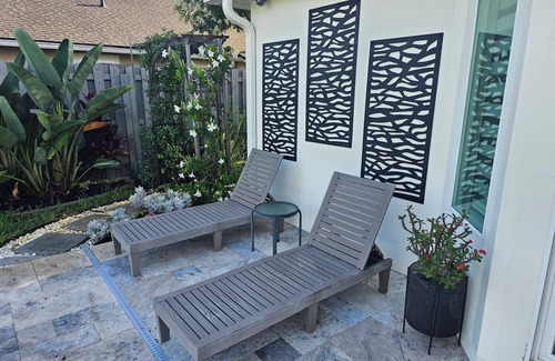 Golden Glades - The Woods House | Modern beautifully designed and decorated house with salt water pool and gazebo