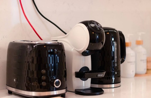 Kallio Apartment | Modern Boho Charm in Kallio | Walk to City Center