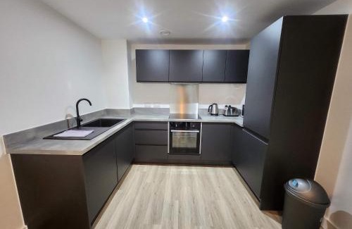 Vauxhall Apartment | Modern & Bright 2 Bedroom Apartment in Liverpool