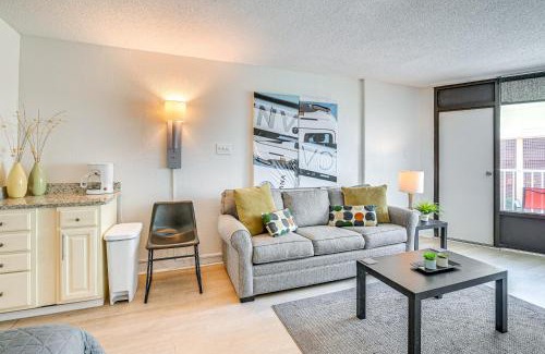 Myrtle Beach Apartment | Modern Caravelle Resort Condo Near Golf Courses!