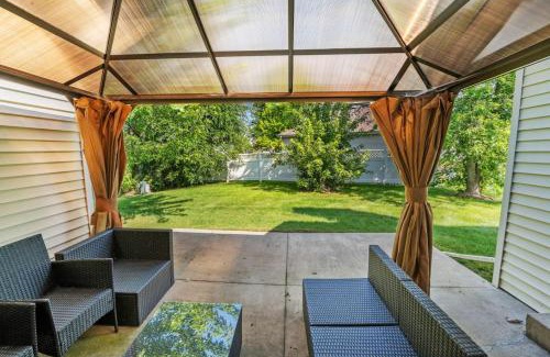 Afton House | Modern Comfort Loves Park - Stylish 3BR Getaway