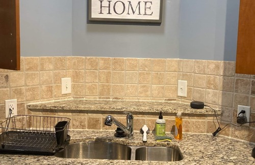 West End Condo | Modern condo downtown gym/pool/free parking