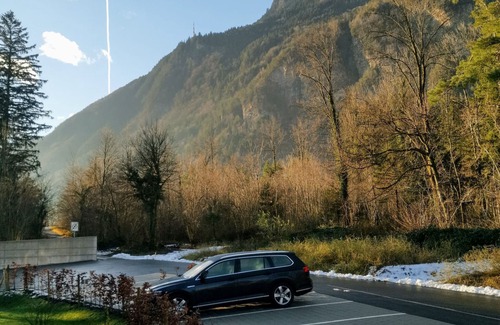 Seedorf Apartment | Modern Condo with fenced yard, near lake, hiking trail and ski retreat
