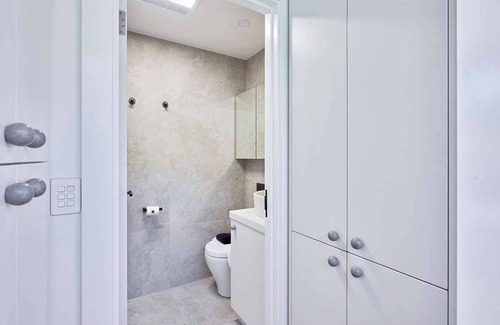 Pialligo Other | Modern Cottage at Beltana Farm