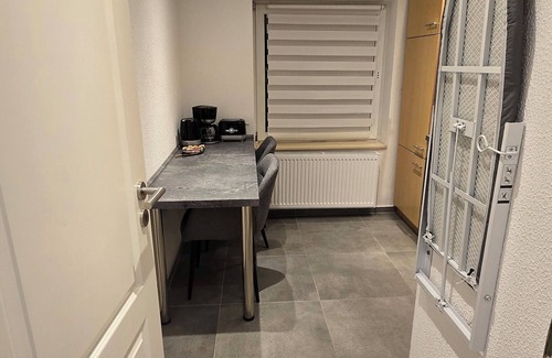 Region Hannover District Apartment | Modern & cozy apartment opposite the Deister