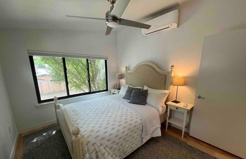 Blackshear-Prospect Hill Apartment | Modern East Side 1BR Apartment