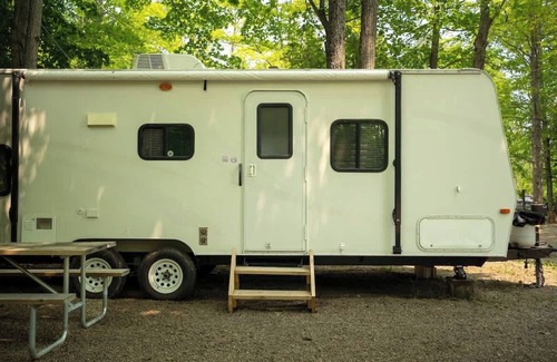 Miller Lake House | Modern Glamping RV | Near Tobermory & Grotto